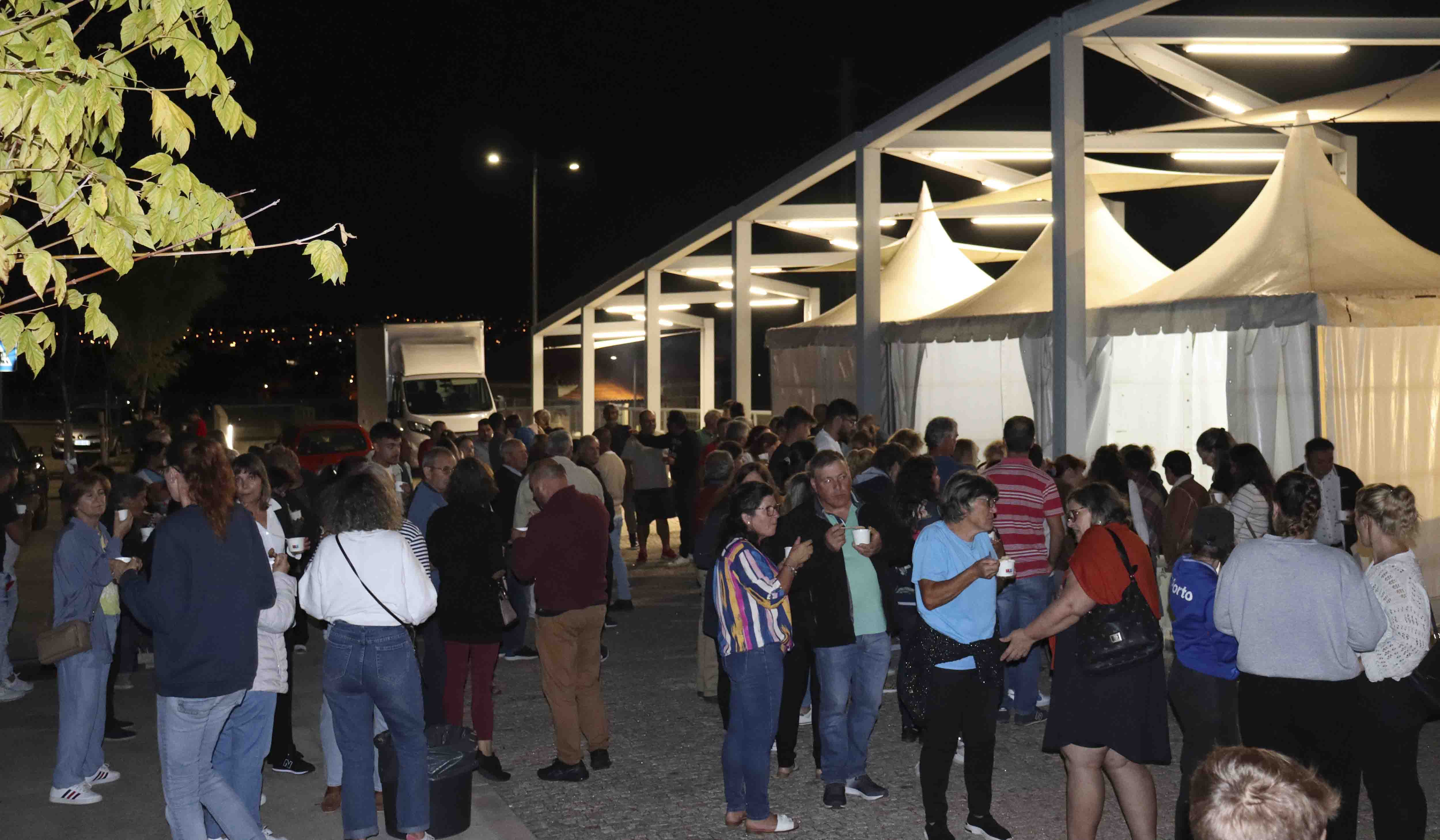 Noite das Cafezeiras  e Feira do Couto
