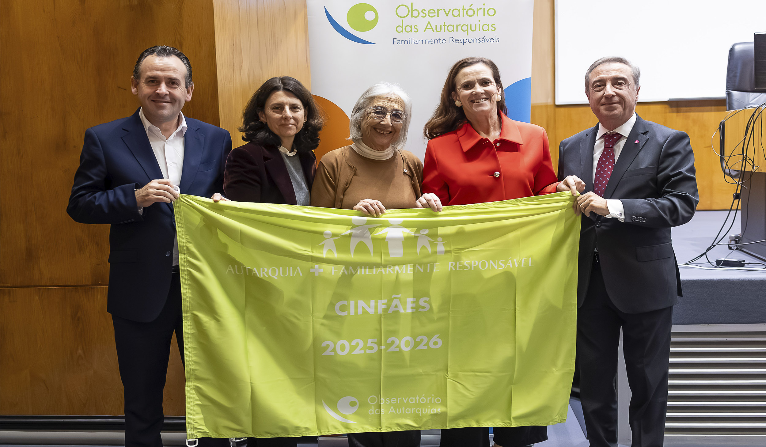 Cinfães reconhecido como uma das autarquias mais familiarmente responsáveis do país