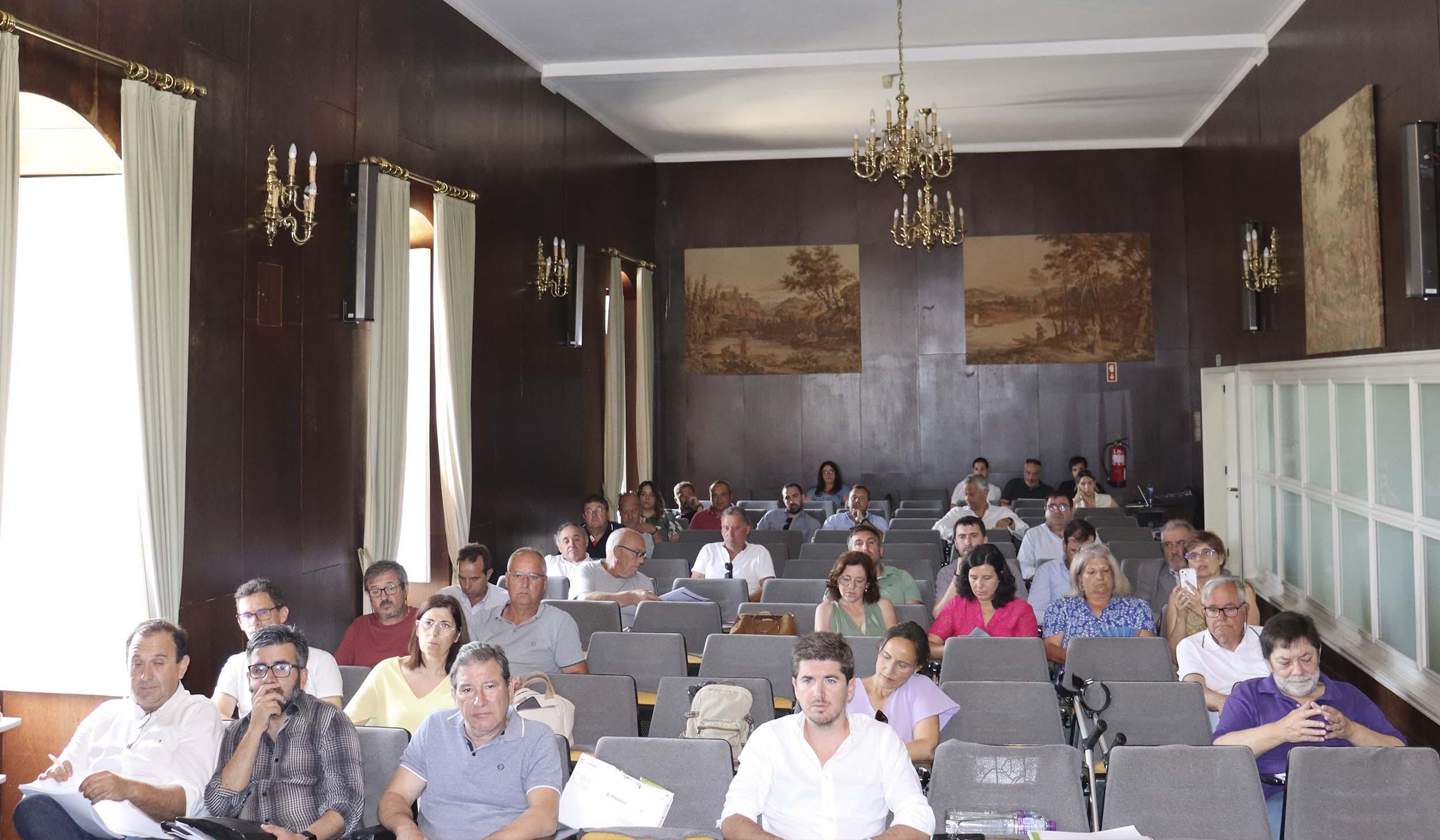 Assembleia Municipal reuniu a 30 de junho