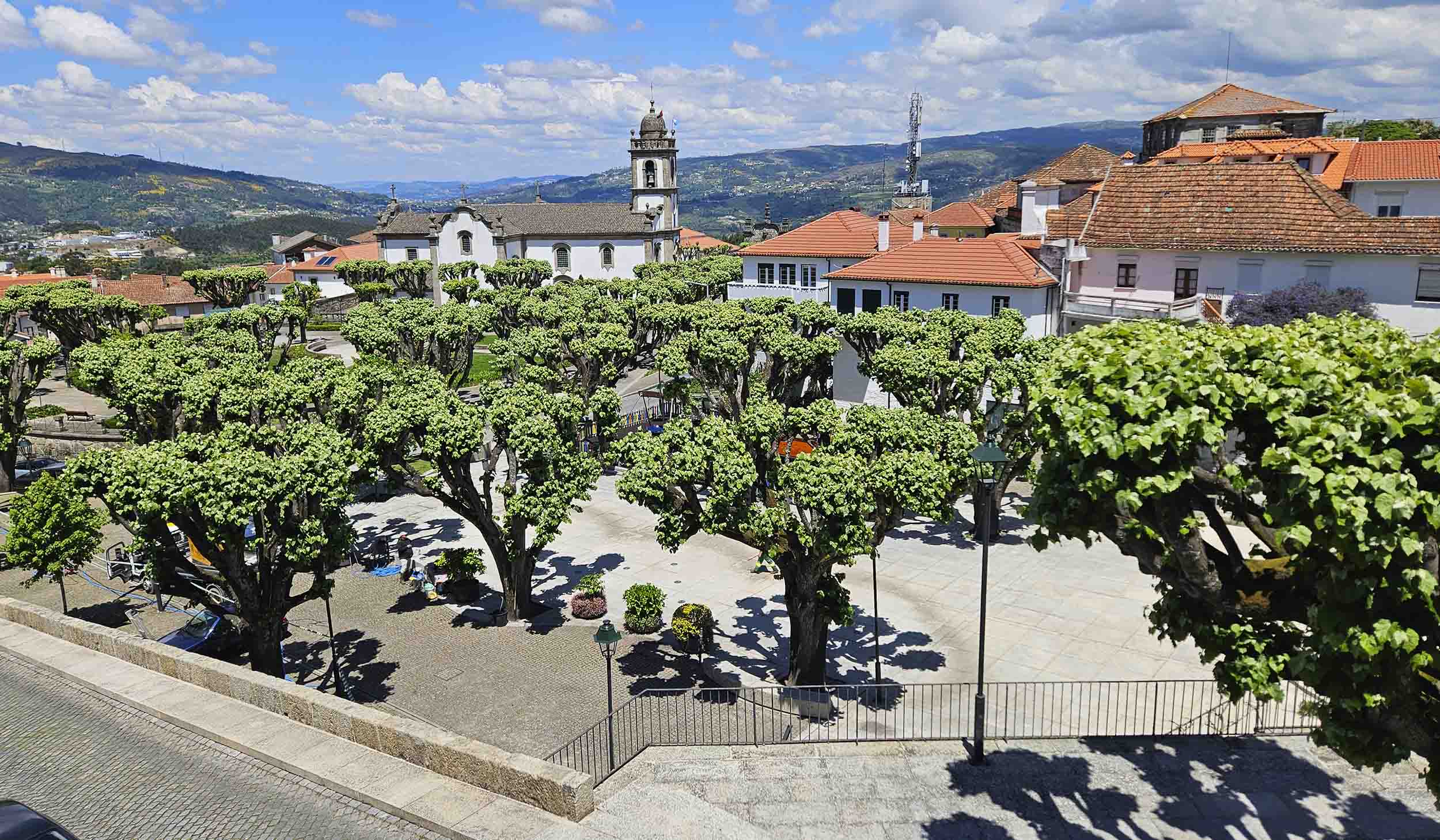 AVISO - Estacionamento condicionado na Fonte dos Amores / Calçada Bento e na Rua Dr. Flávio Resende