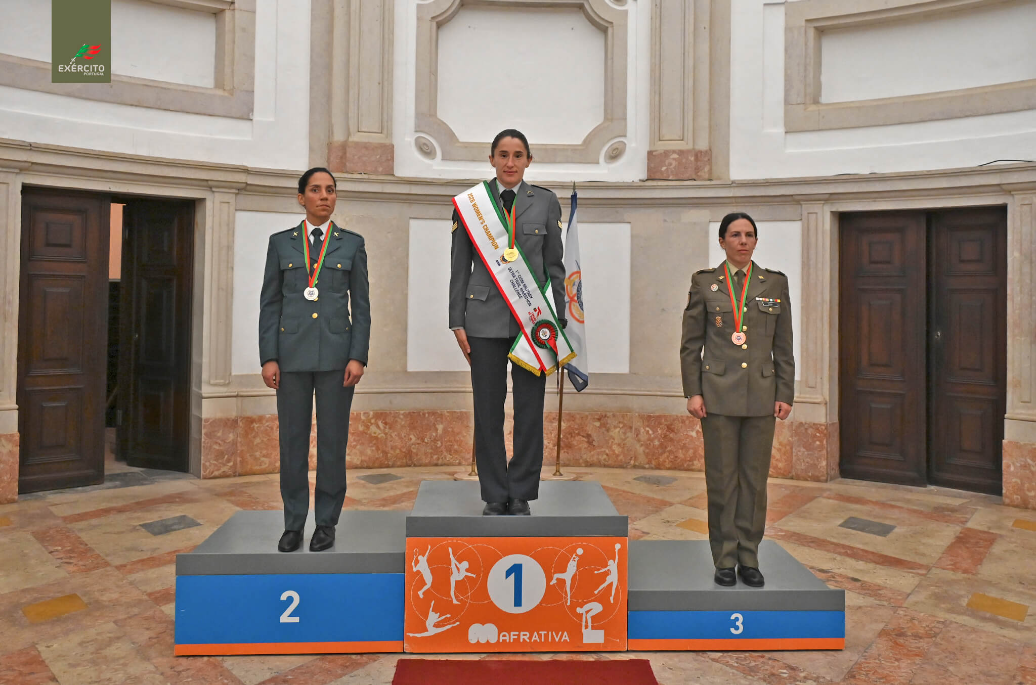 Cinfanense Cláudia Machado é Campeã Mundial Militar de Trail!