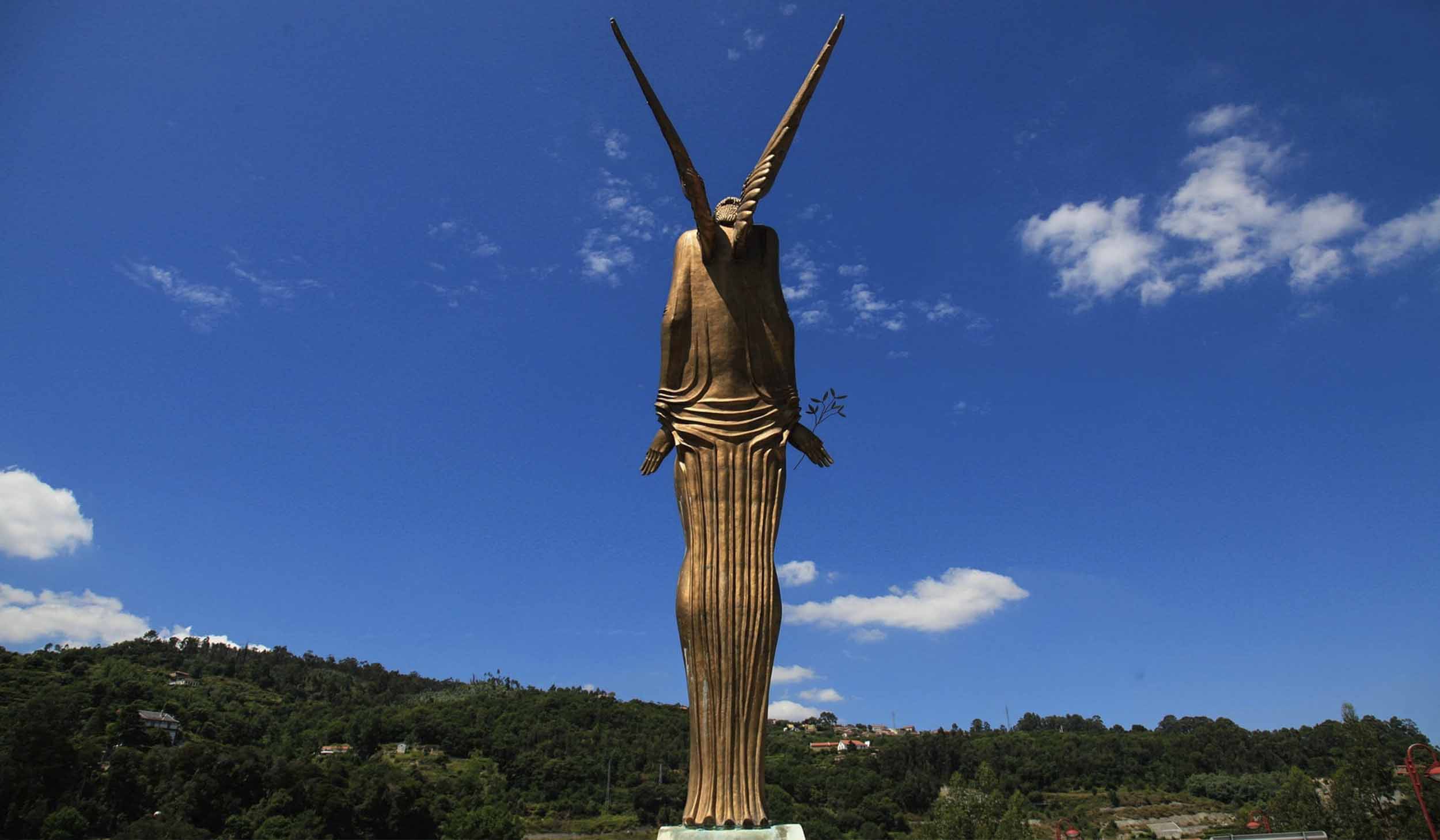 25 anos depois, a memória permanece viva.