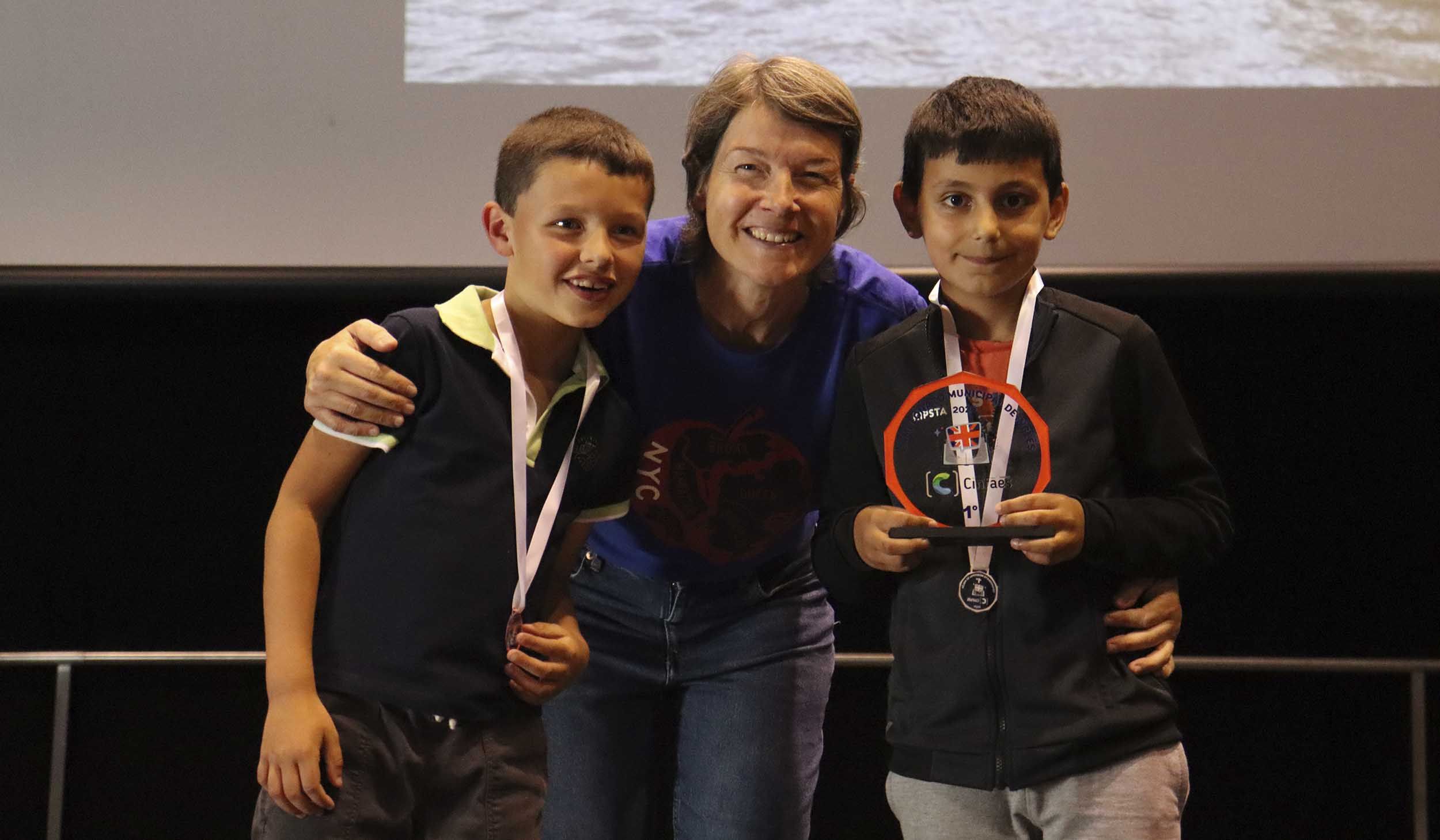 Campeonato de Inglês junta 44 alunos do 2.º ano no Auditório Municipal