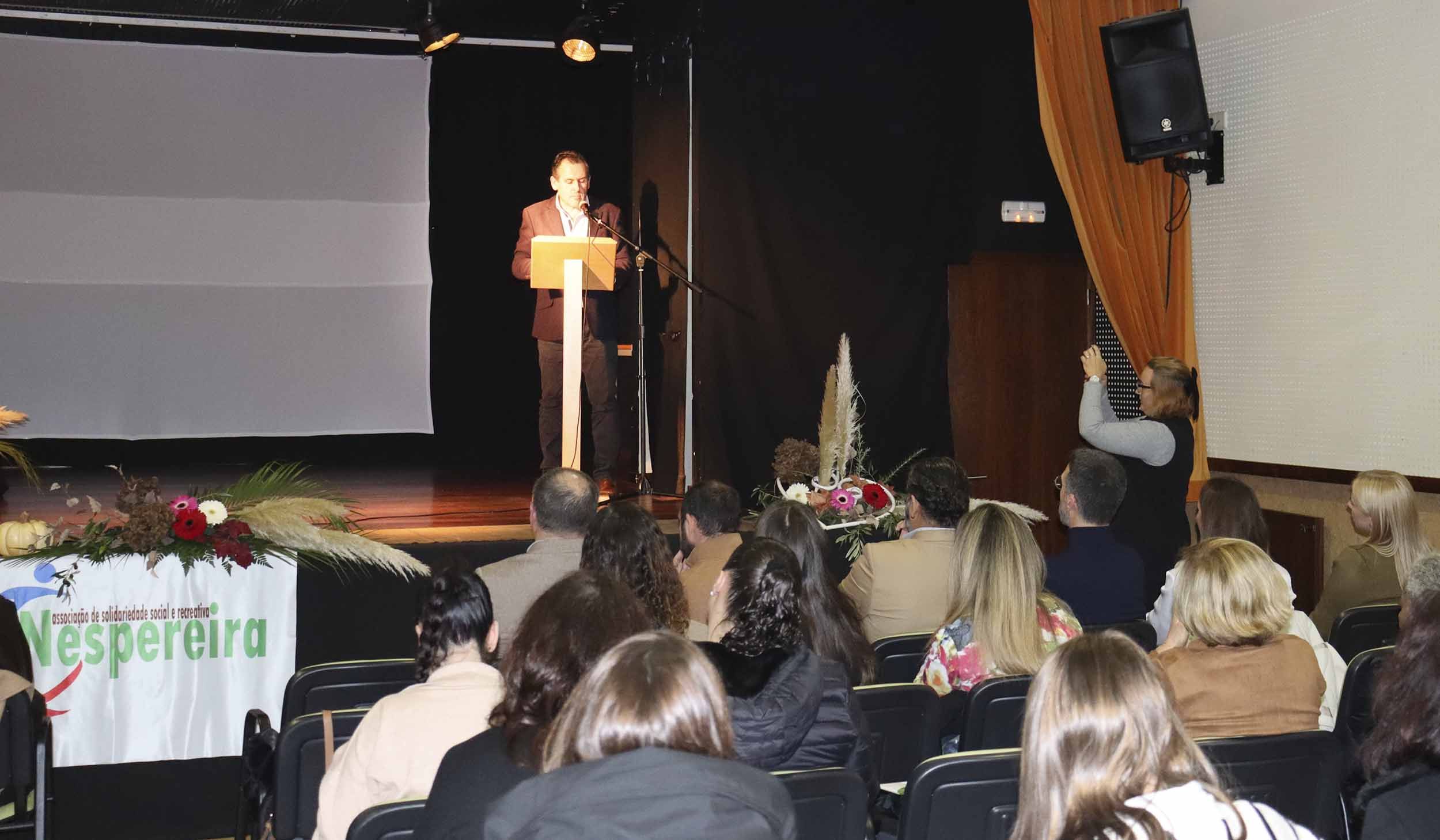 Nespereira recebeu a VII Conferência “Entre o Rio e a Serra”, dedicada às demências